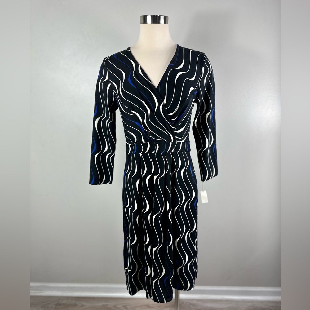 Talbots Casual Career Blue, Black & White V-neck Reflection Dress…